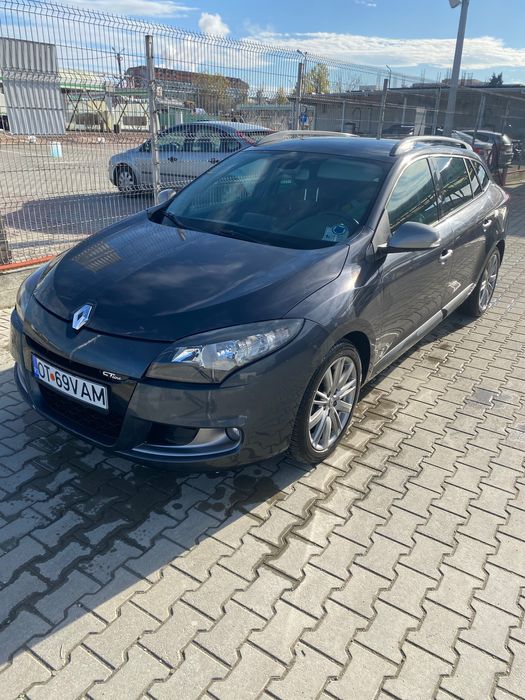 Renaul Megane 3-GT Line-1.5 dci 2012