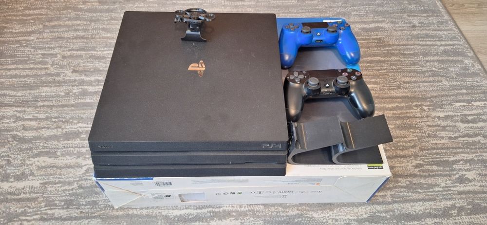 Sony PS 4 pro 1TB