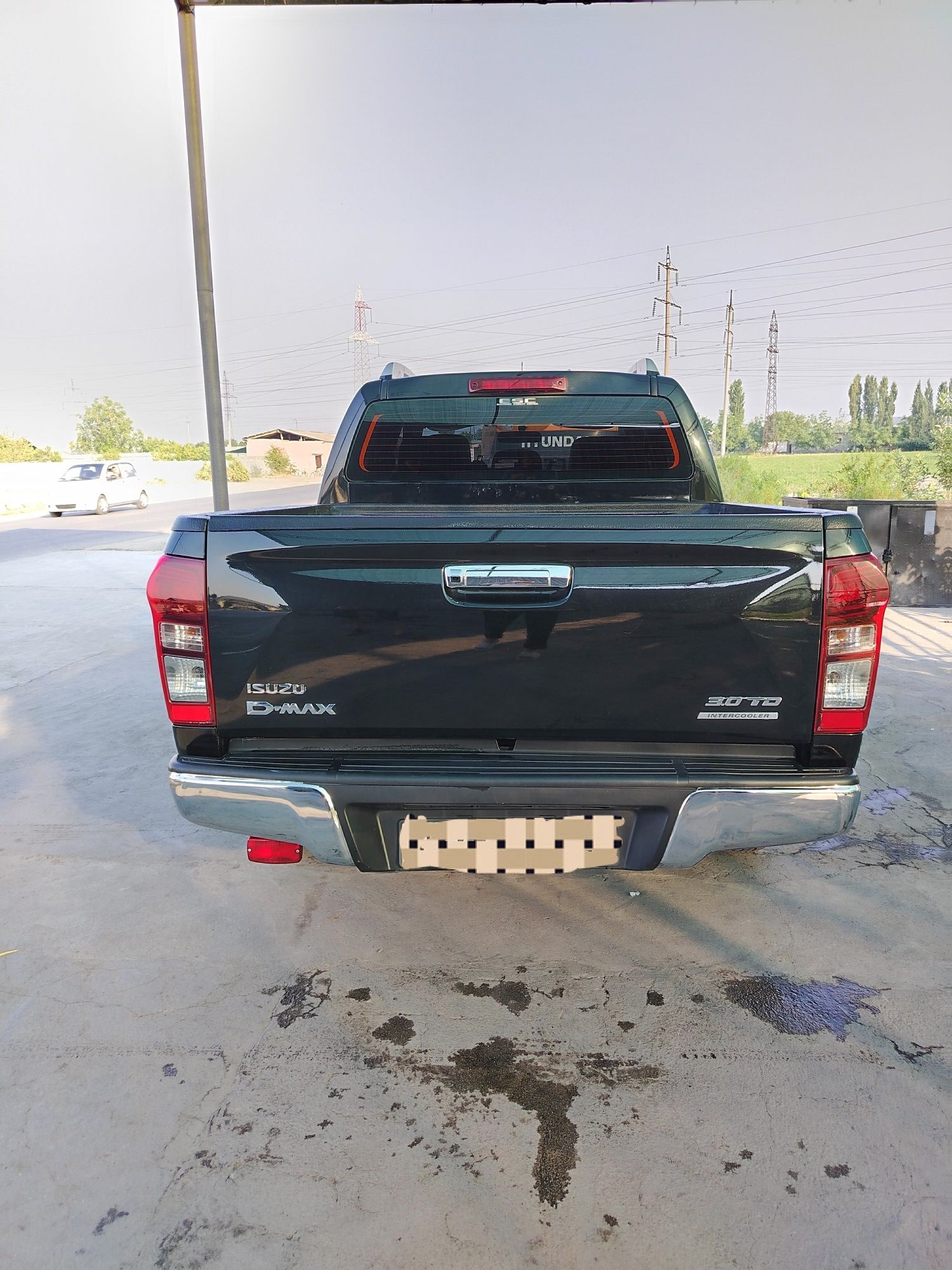 Isuzu Dmax срочно сотилади