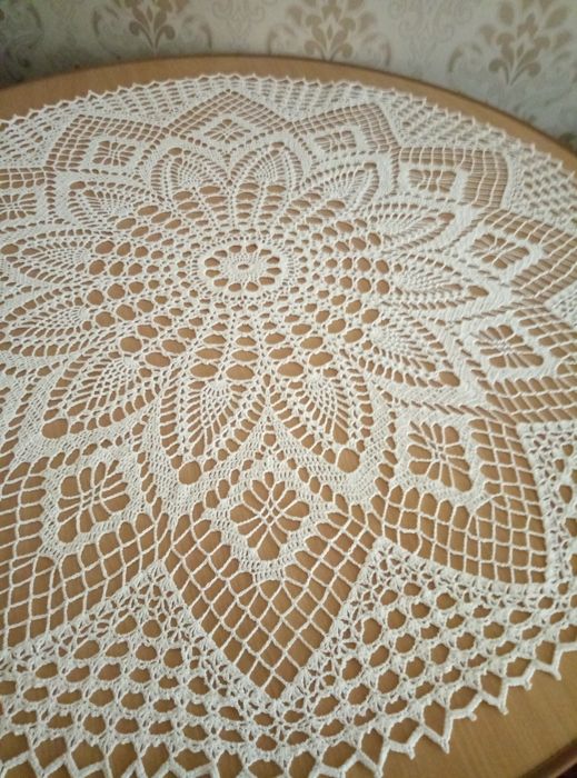 Салфетка вязаная