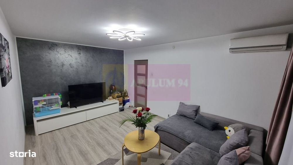 Apartament 3 camere 3/4 -Piata Resita