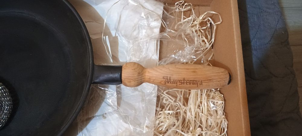 Чугунен тиган нов