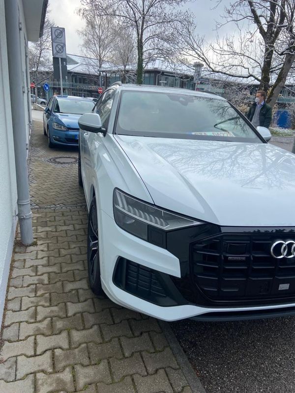 Audi Q8 s line 2021