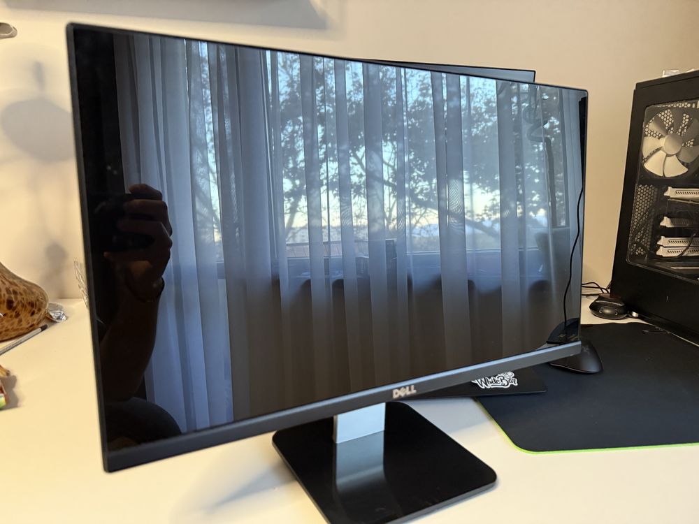 Монитор DELL 21 inch