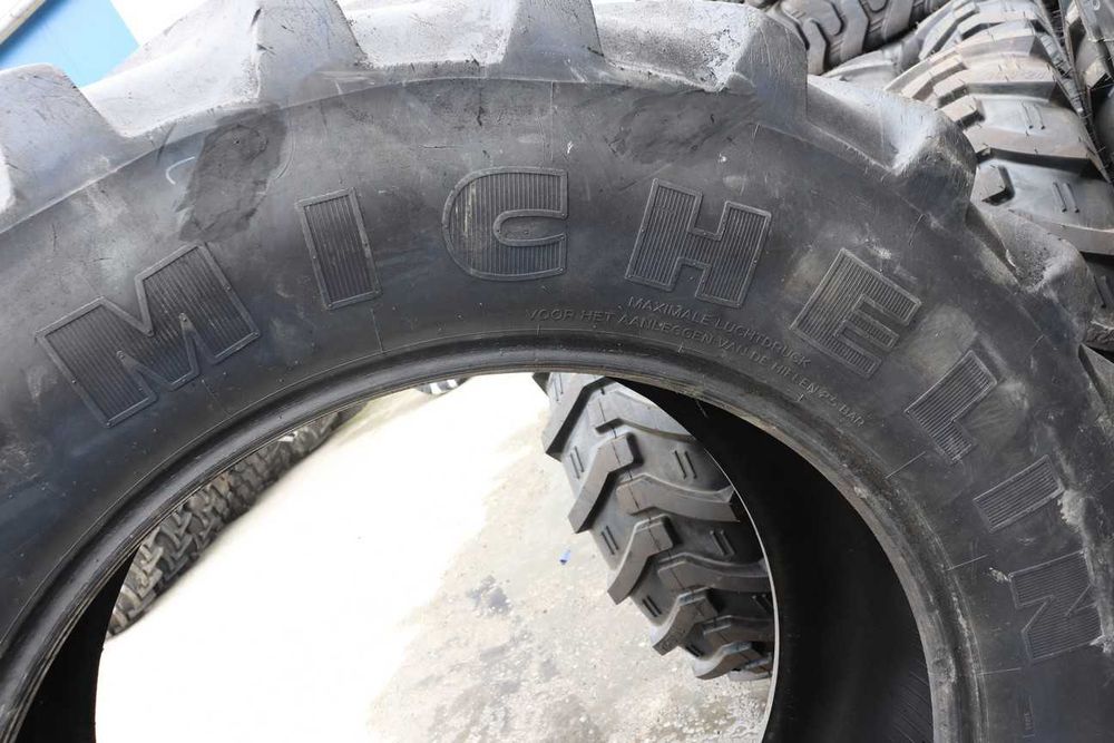 650/65r42 cauciucuri second hand anvelopa de OCAZIE MICHELIN