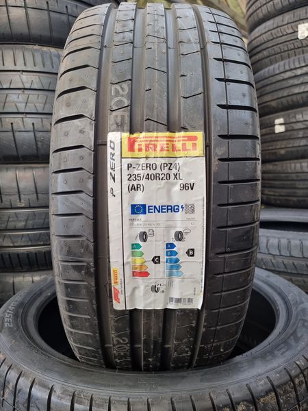 235/40/20 PIRELLI 4БР