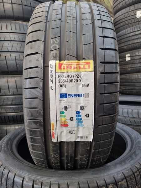 235/40/20 PIRELLI 4БР