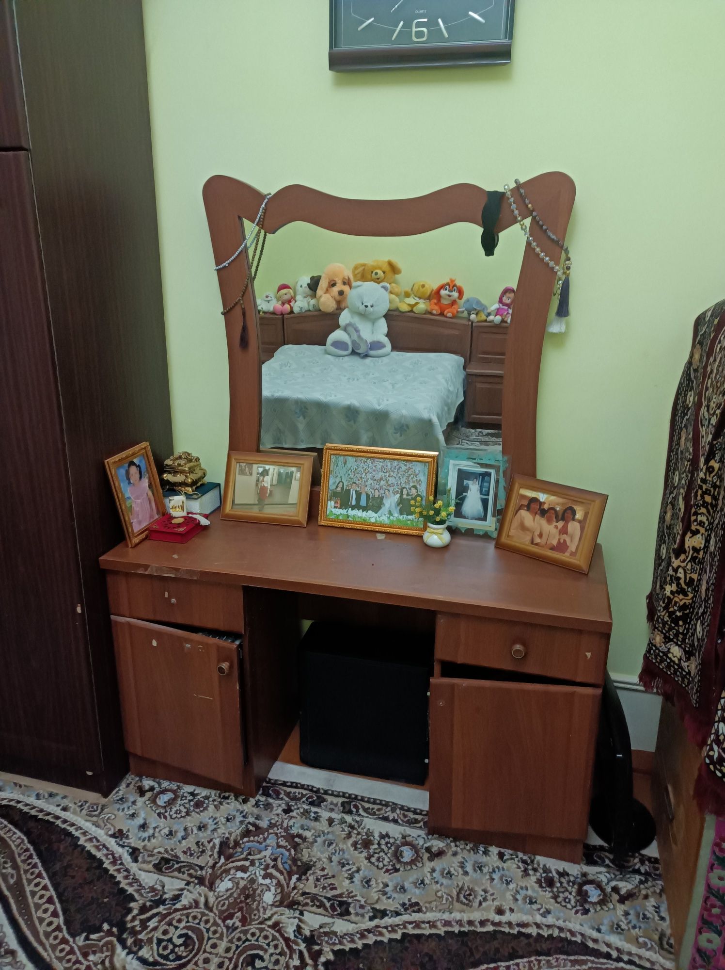 Спальный мебель б/у