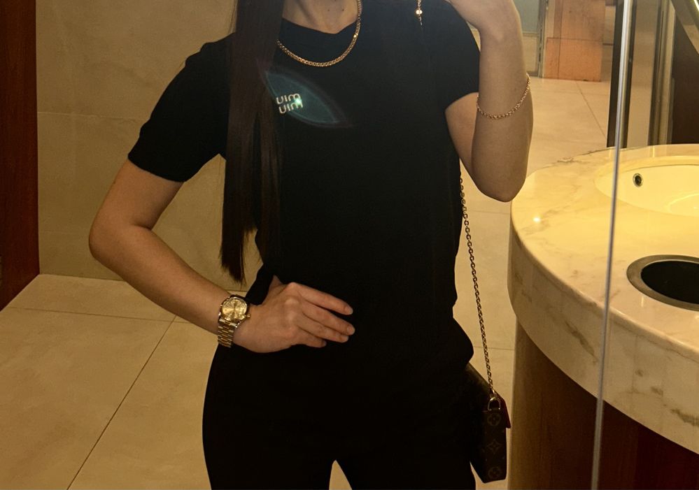 Продам футболку miu miu