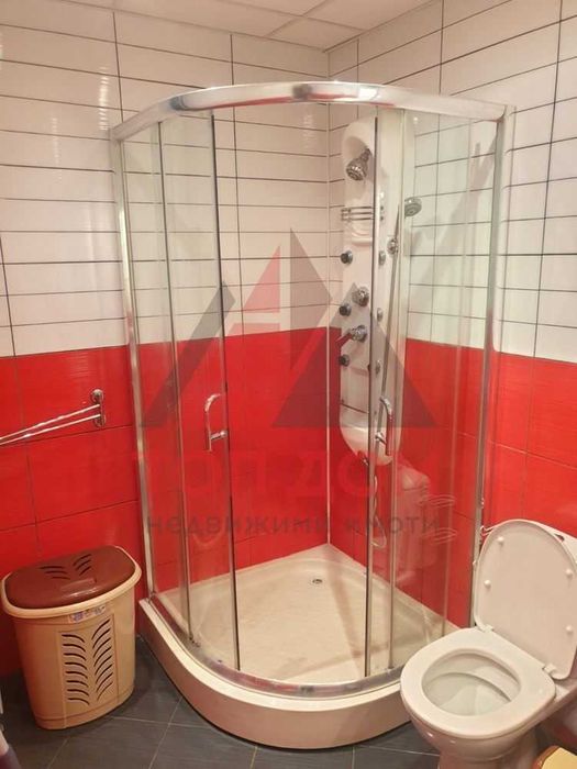 Дава се под наем Двустаен апартамент в Варна, Левски - 75 кв.м за 459 € - Снимка #7