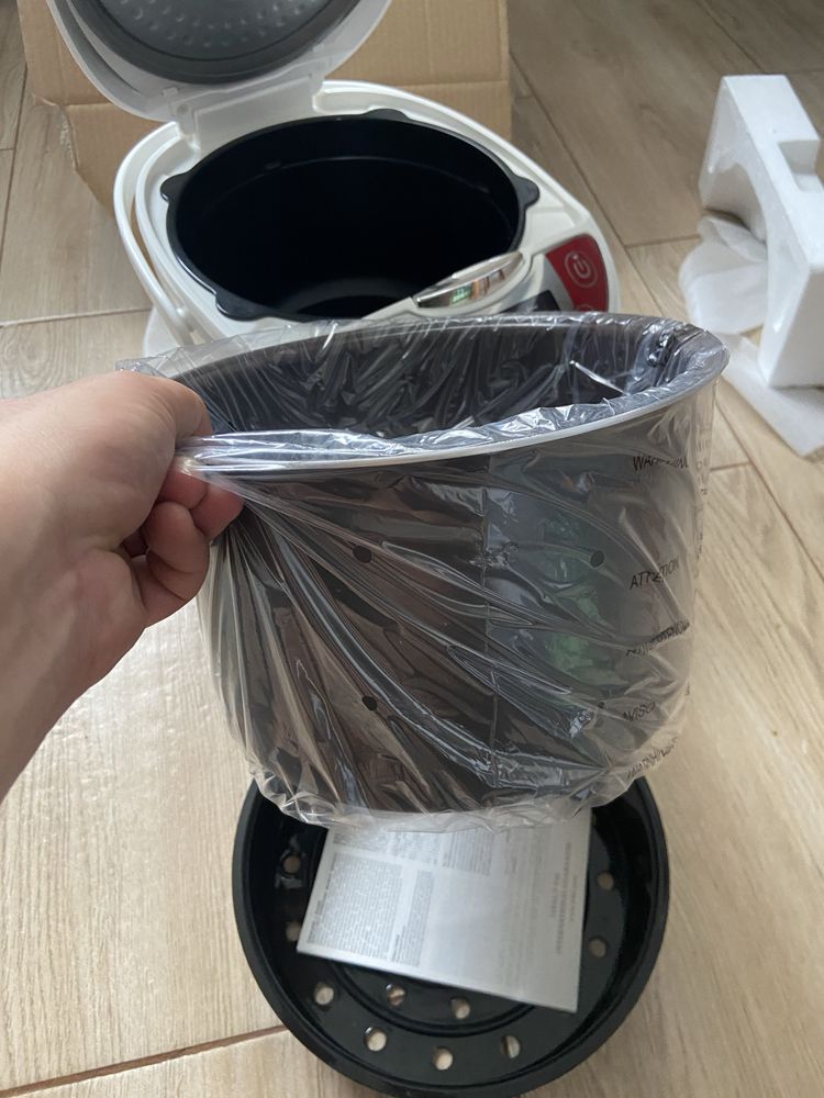 Multicooker si Gril electric