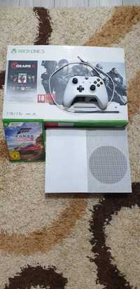 Xbox 1S inca merge