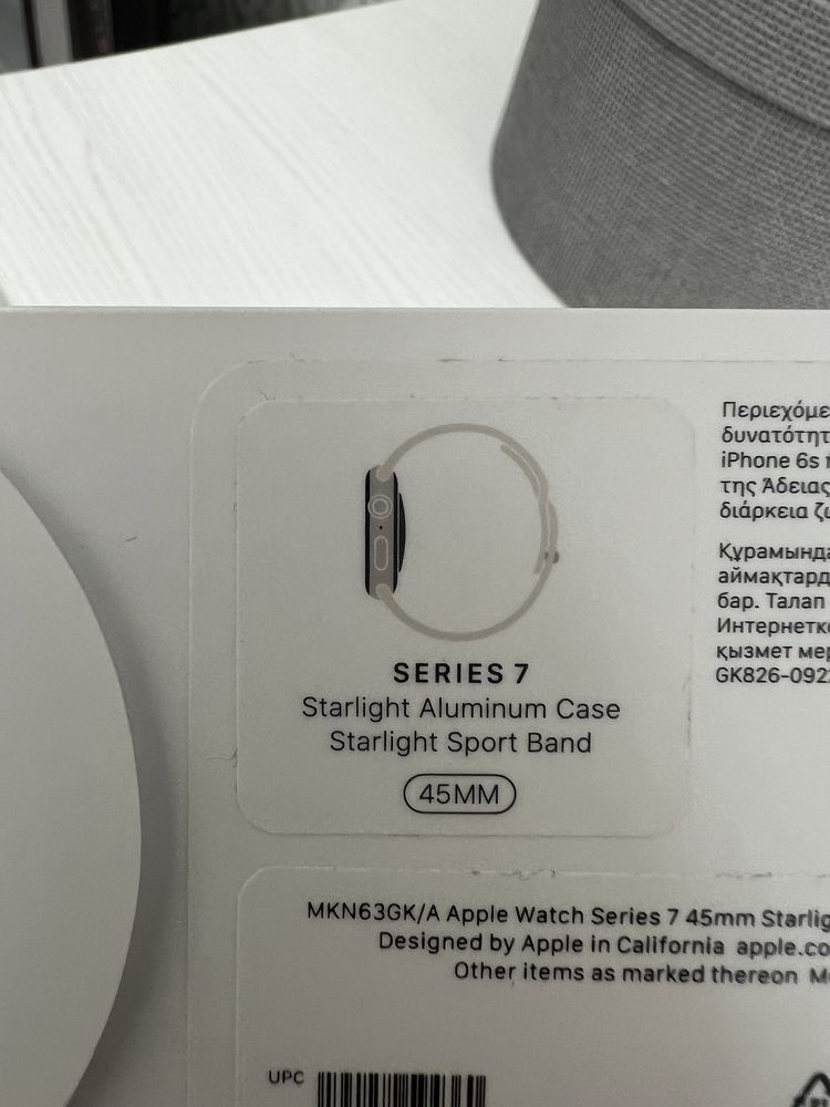 Продам смарт часы Apple Watch 7 45mm