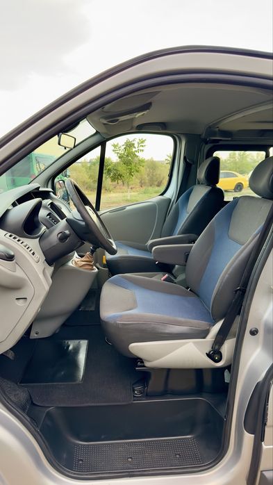 Renault Trafic Van Mixt Lung