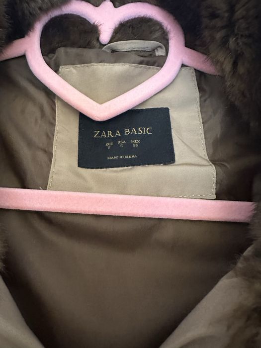 Geaca Zara cu puf de gasca S