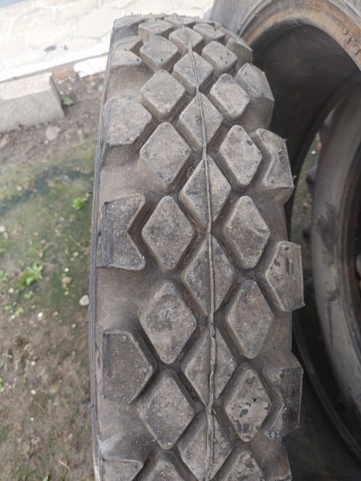 Гуми за трактори