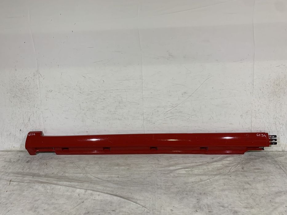 Prag dreapta VW Passat B7, 2010, 2011, 2012, 2013, 2014.