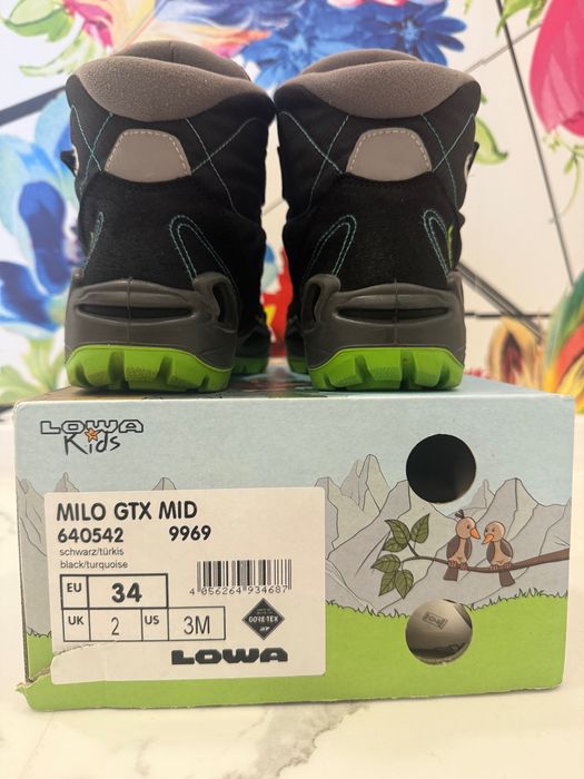 Детски ботуши LOWA(не промокаеми)