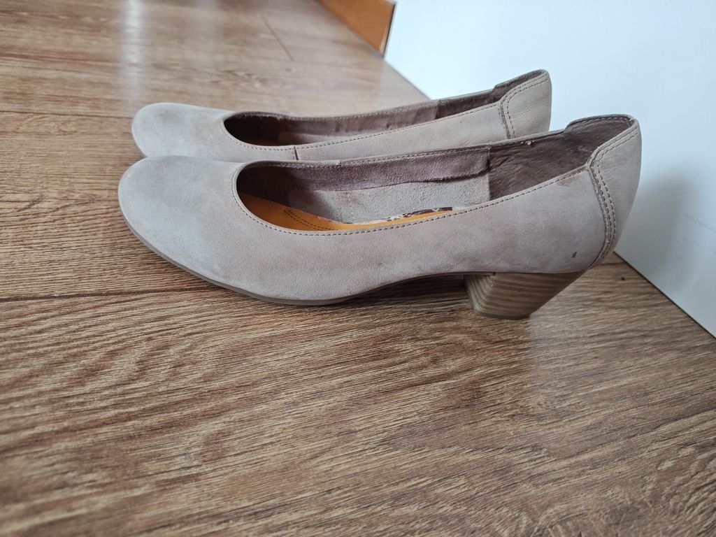 Pantofi Marco Tozzi bej piele