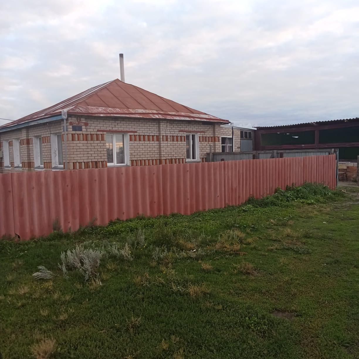 Срочно продам бревенчатый дом