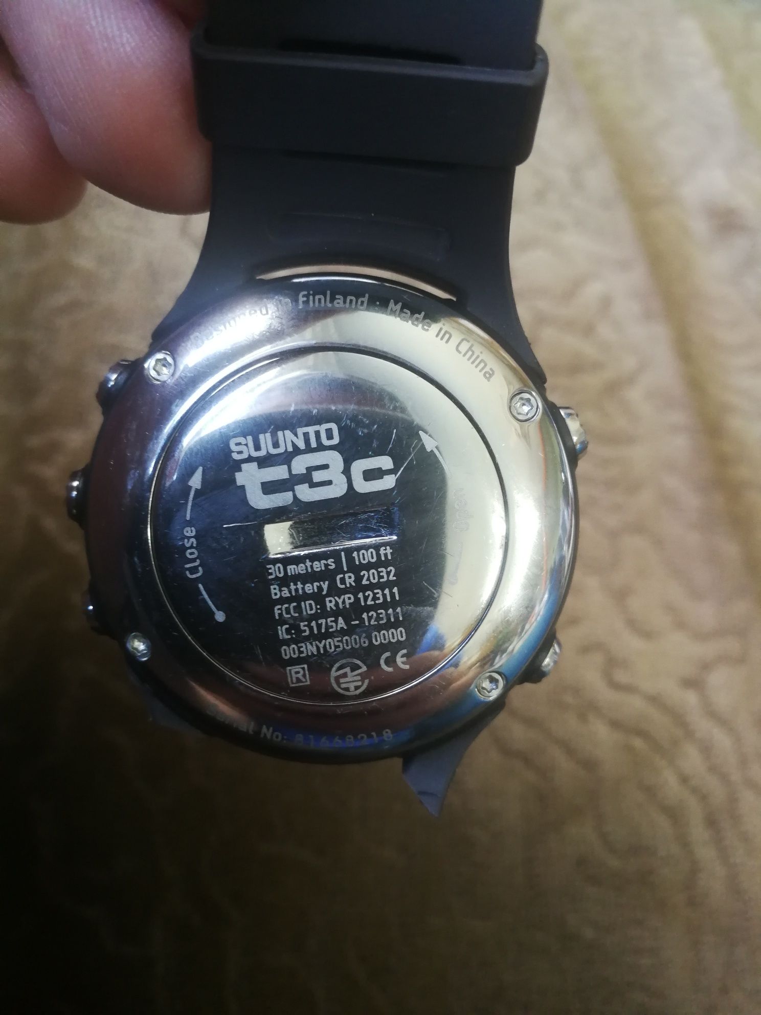 Часовник Suunto t3c