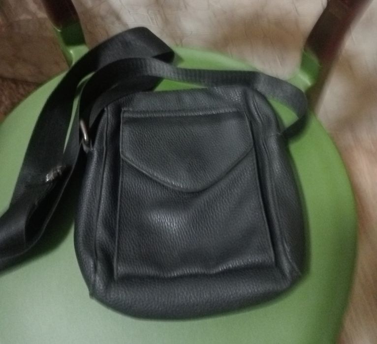 Мужская кожаная сумка через плечо