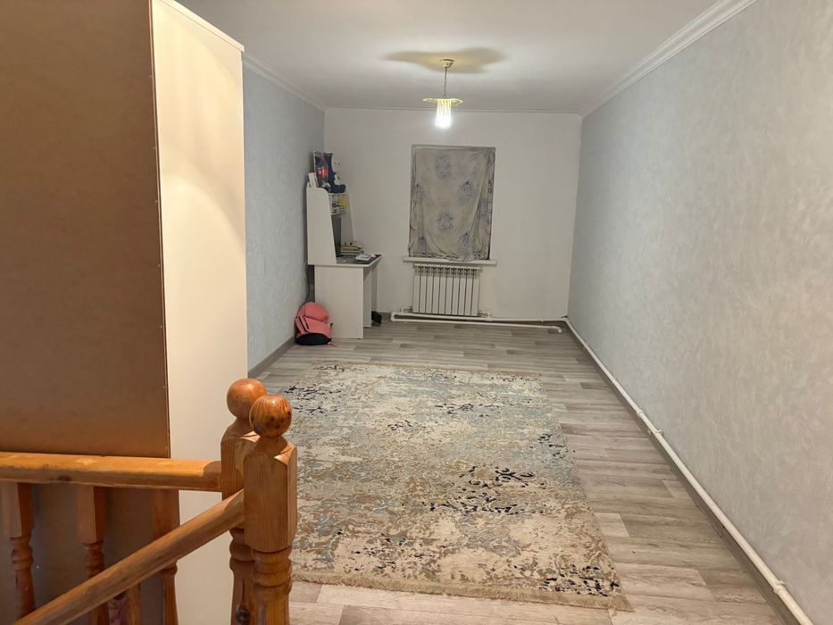 Продам два дома в одном дворе