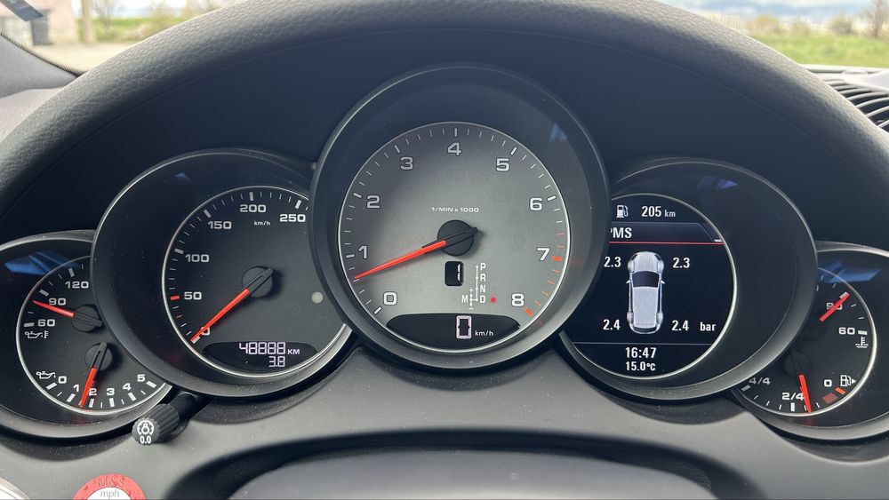 Porsche Cayenne S Twin Turbo 420кс