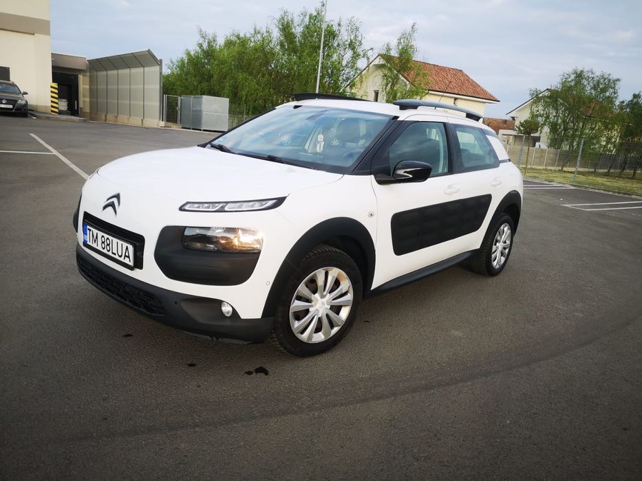 Vând Citroen C4 Cactus