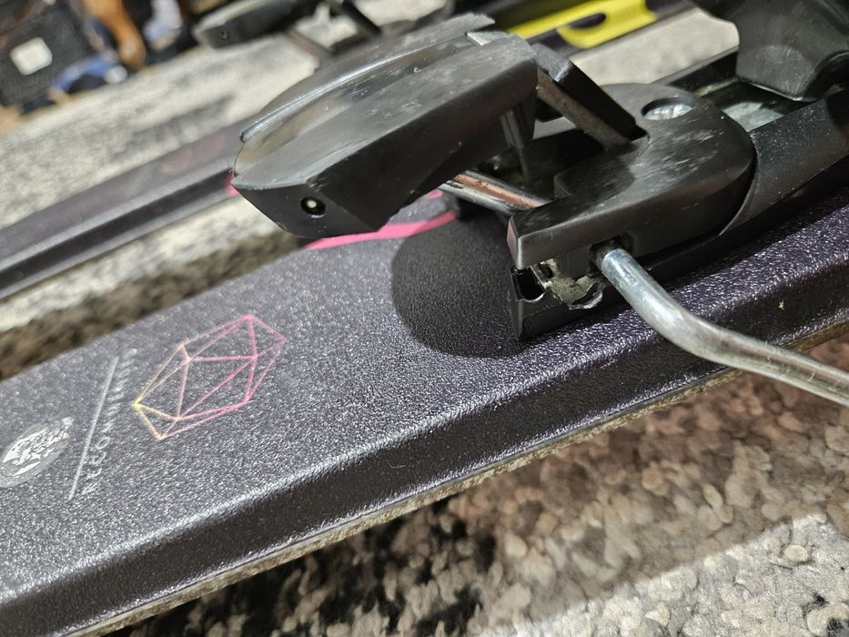 Schi ski Salomon freestyle freeride 151cm
