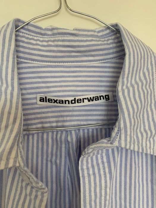Продавам риза ALEXANDER WANG