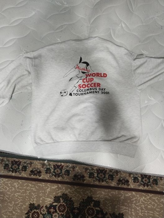 Свит шот белый с рисунком