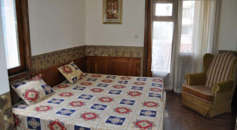 Продава се Хотел в Свети Влас - 2562 кв.м за 609 €/кв.м - Снимка #5