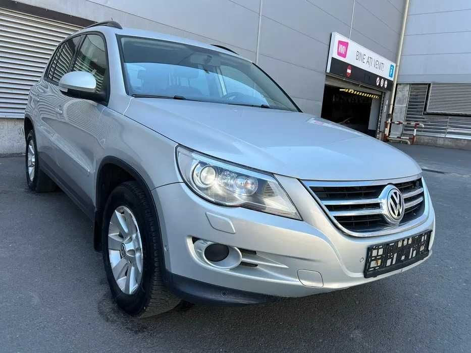 Tiguan 5N - bara fata, grila radiator, grila bara fata - Produse Noi