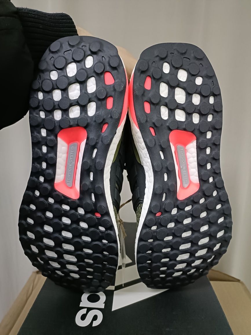 Adidas Ultraboost 5.0 DNA номер 36 код 23A