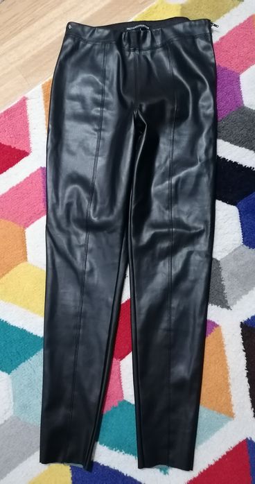 Pantaloni piele, marimea 36