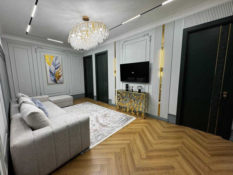 Юнусабадский район  Жил.Комплекс "Барокко" 3в4/8/10 108м2