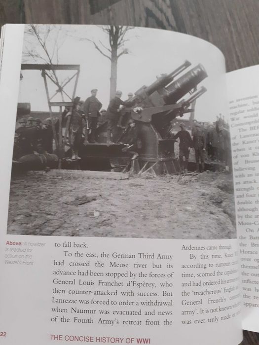 Carte de colecție: album Primul Război Mondial (lb. engleza)