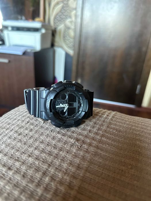 Часовник Casio G-Shock GA-100-1A1
