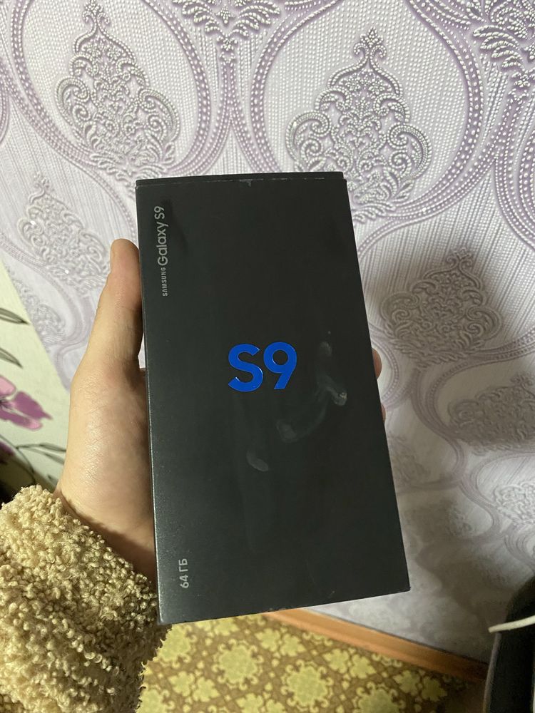 Продам Samsung S9