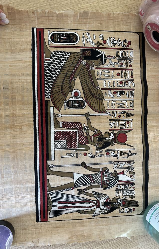 2 Hartii pergament cu motive egiptene