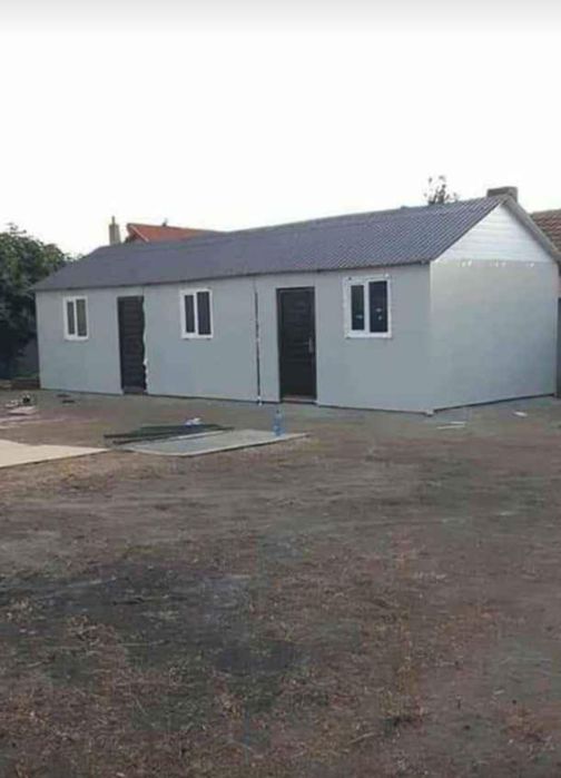 Vindem case de locuințe din panouri sandwich