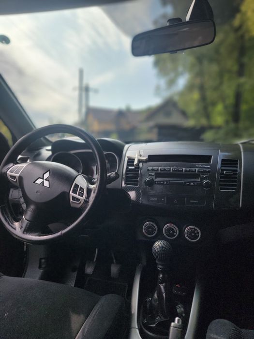 Mitsubishi Outlander 2.2