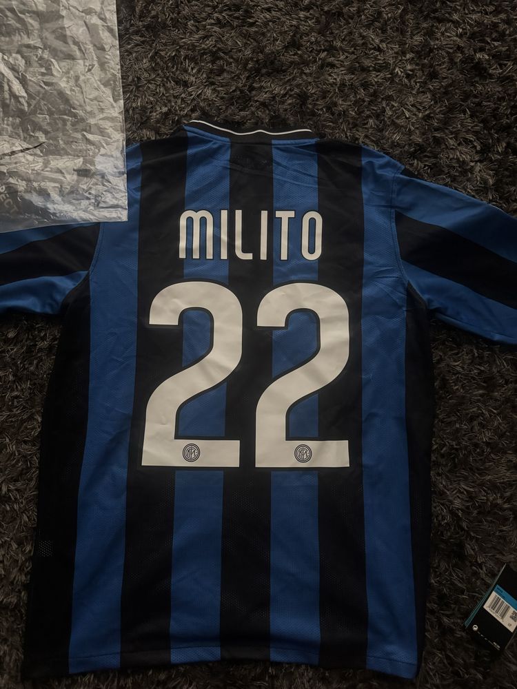 Inter Homeshirt 2010 Milito