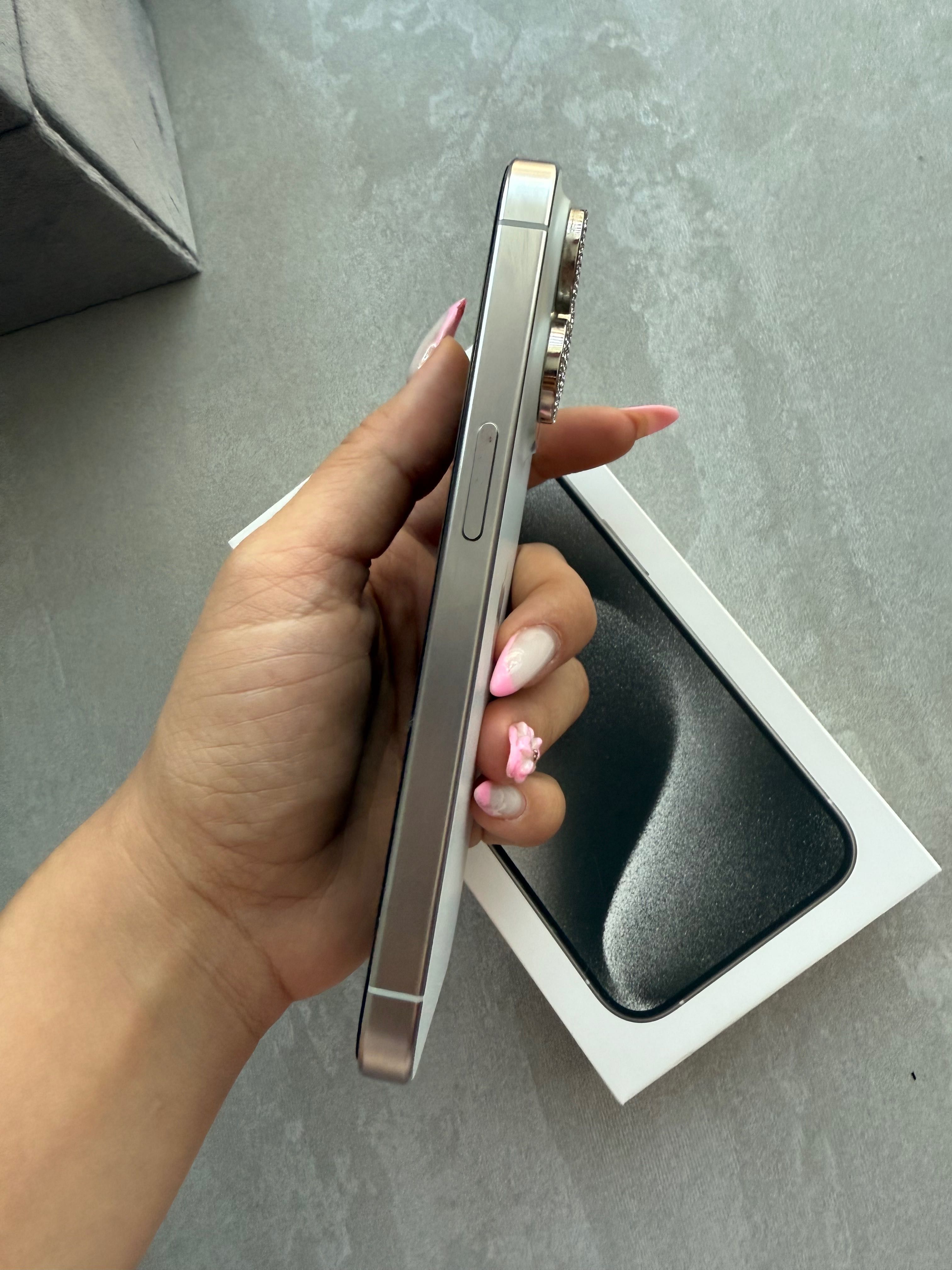 iPhone 15 pro, White Titanium, 128GB
