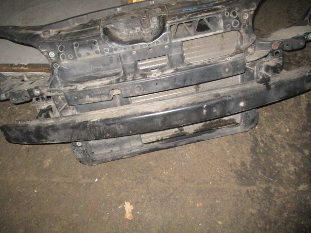 Calandru trager radiator ventilator Vw Polo 9N motor 1,2 benzina