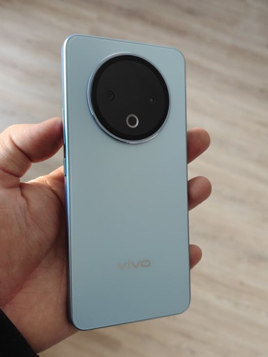 VIVO Y500 Deyarli Yangi 1 oycha ishlatilgan Androidga koʼnikolmadim