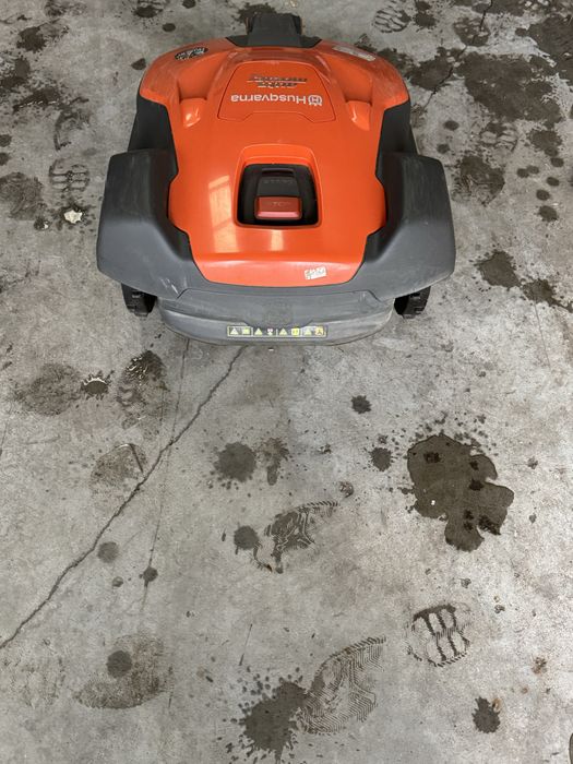 Vand Masina de Tuns Gazon Husqvarna Automower 550