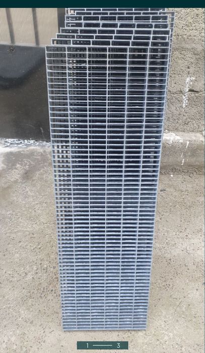 trepte zincate la orice dimensiune pentru scări metalice facem la dim