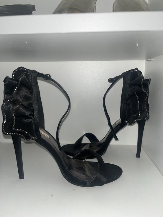 Черни токчена 40номер